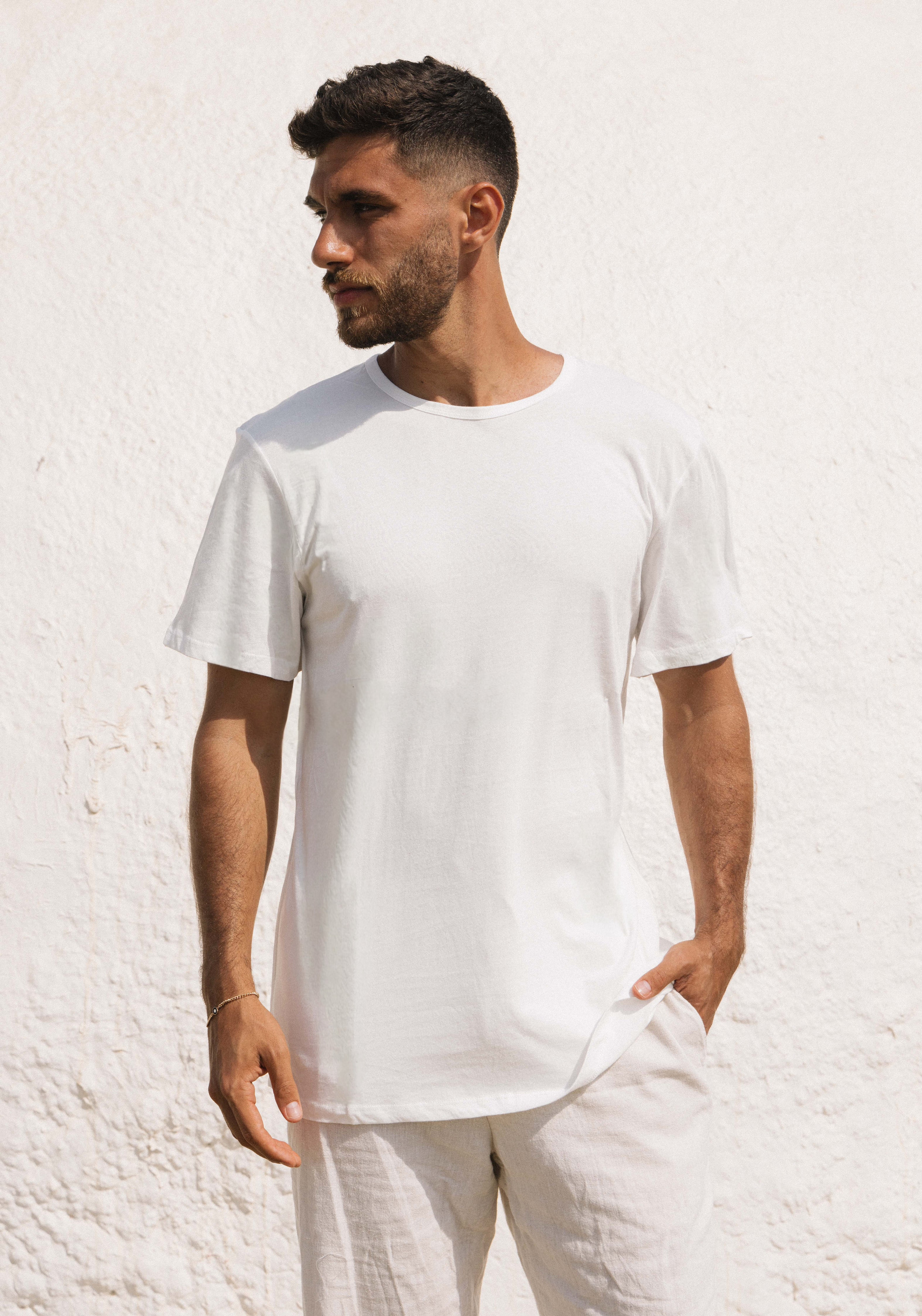 Off-white plain t-shirt