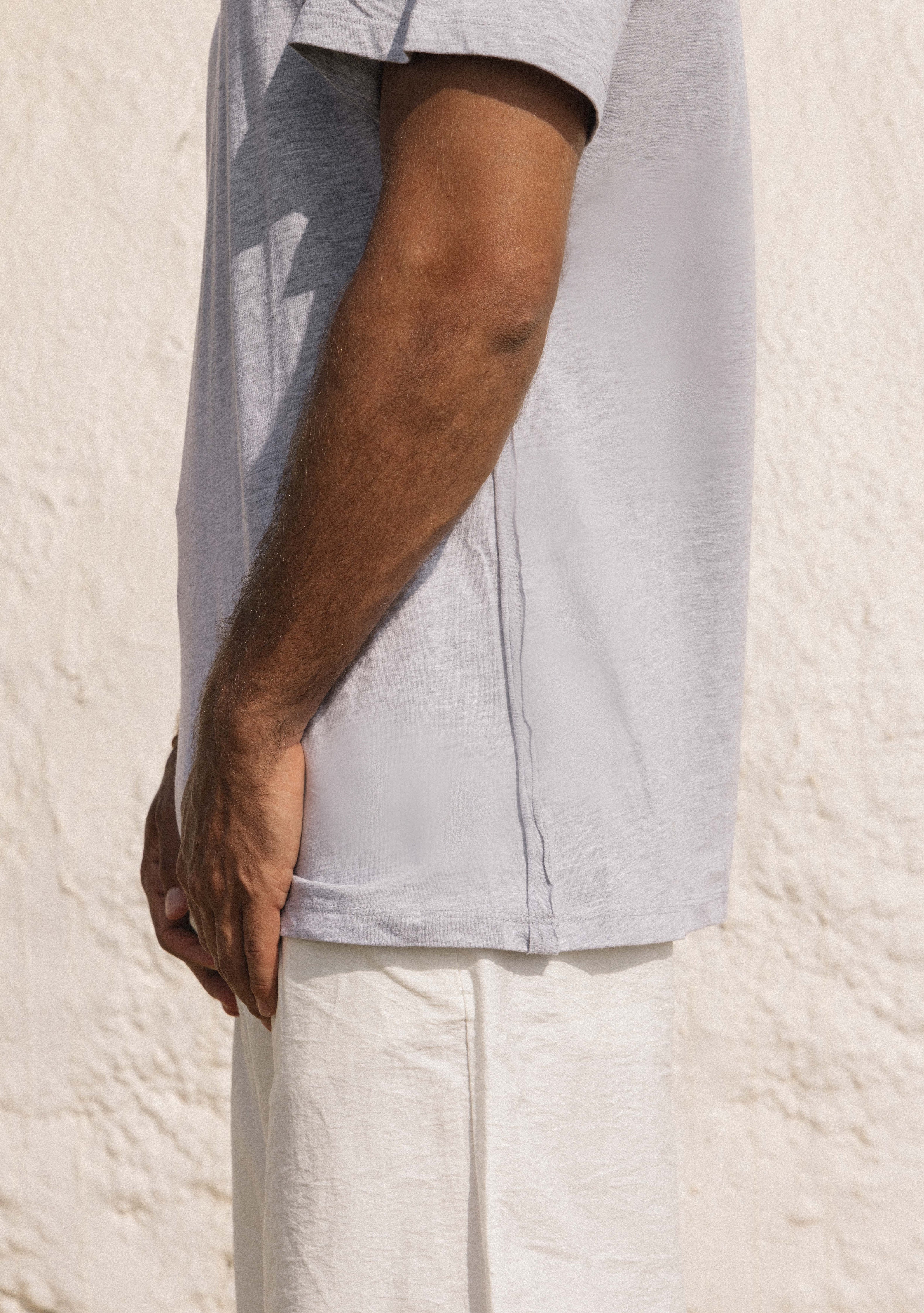 Grey plain t-shirt